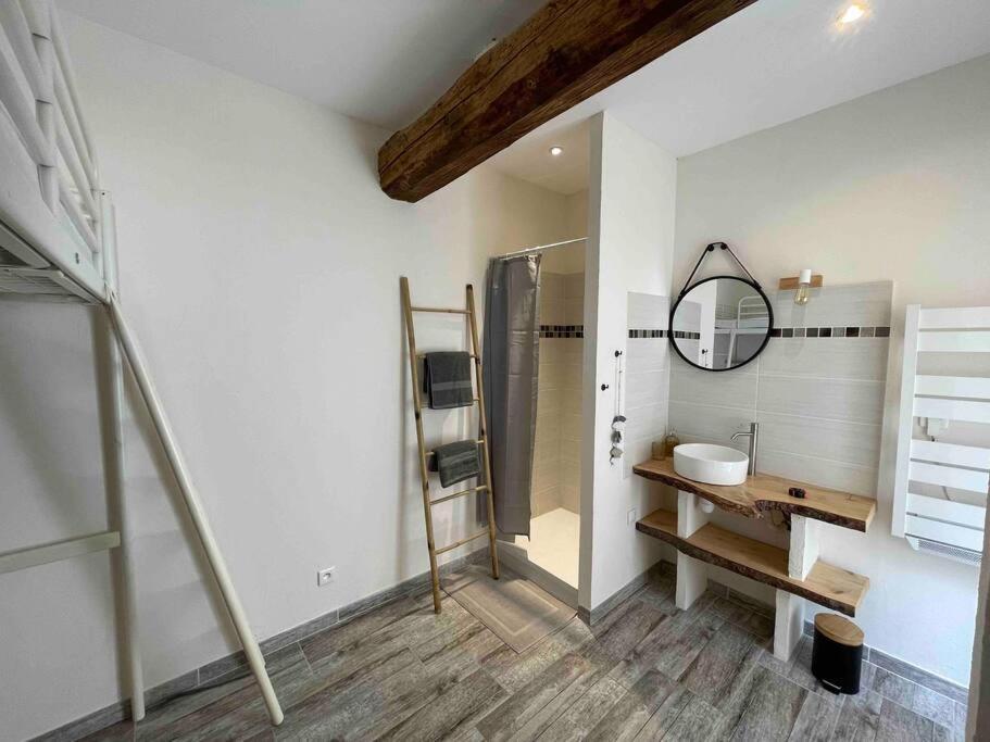 Toulon: Superbe Appartement Atypique 2 Chambres Exterior foto
